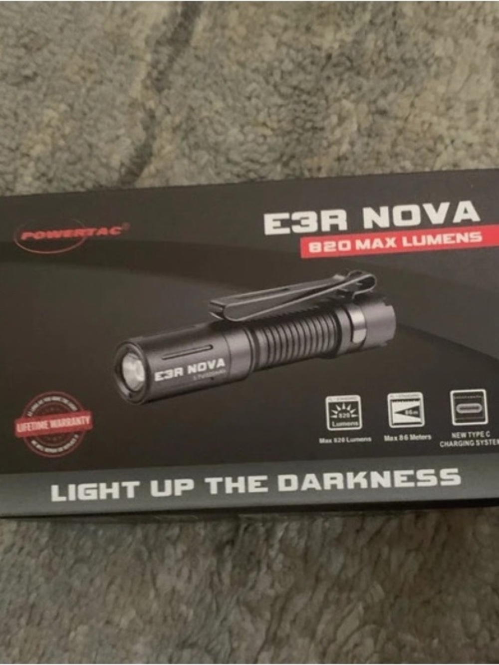 New in Box - E3R Nova Flashlight 820 Max Lumens